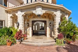 Chateau Viento - Image 2