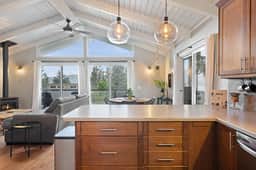 Lakeview Haven - Image 5