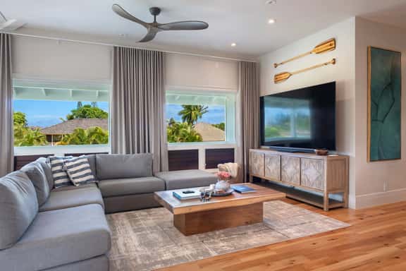 Hihimanu House - Image 1