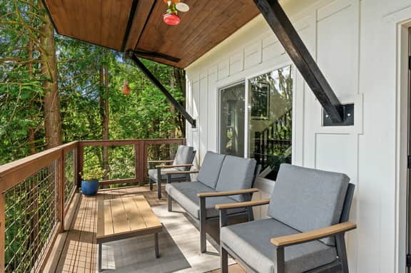 Misty Mountain Retreat - Image 2