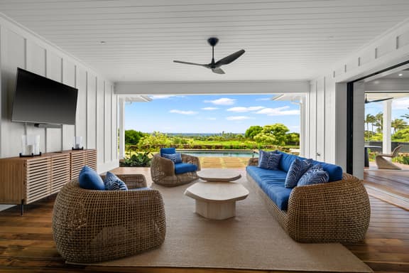 Makani Kai - Image 1